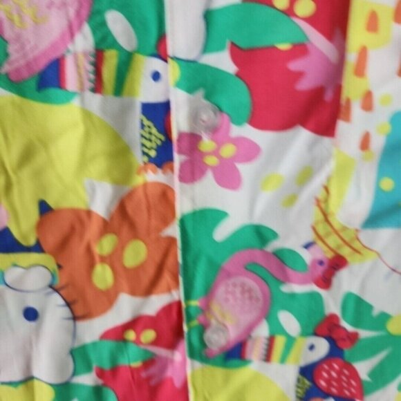 Hello Kitty Short-Sleeve Hawaiian Button Shirt Tropical Floral Print Beach - Picture 3 of 16